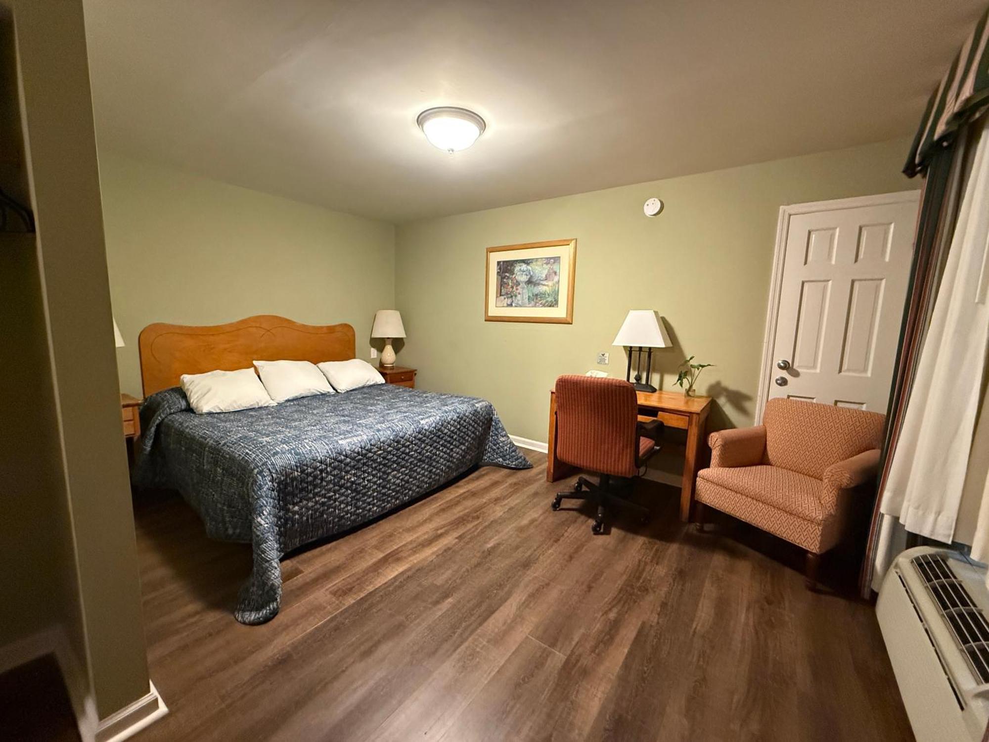 Heidi's Hotel Brewster